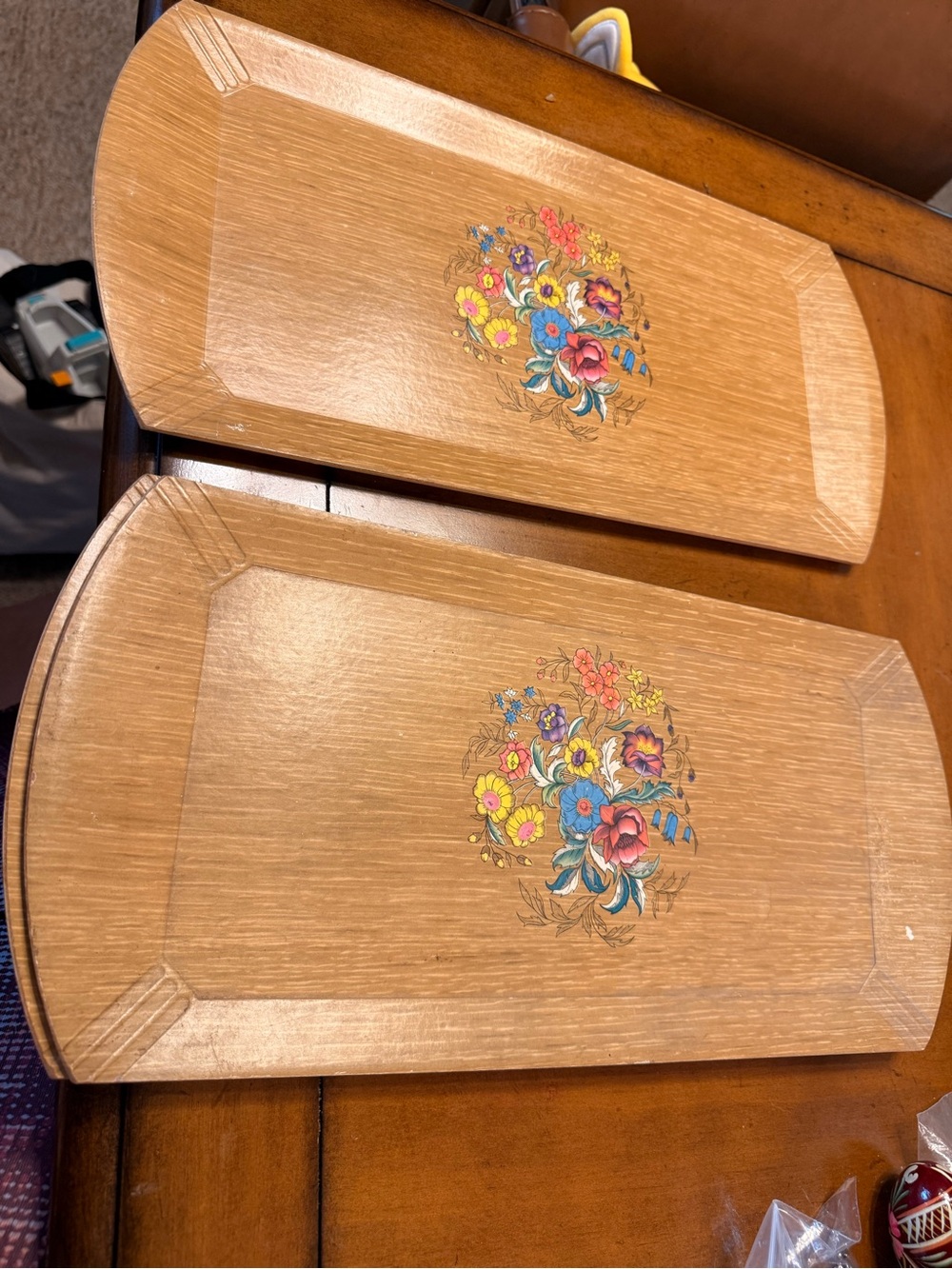 Vintage Hasko Light Wood Veneer Haskelite Co Lithograph Set of 4 Floral Trays